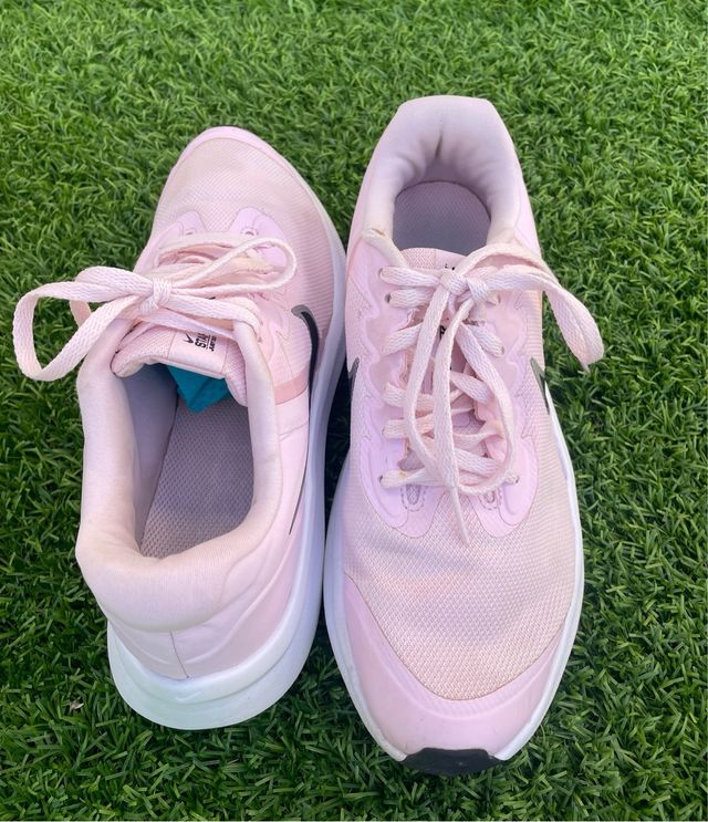 Zapatillas Nike Rosas y Blancas