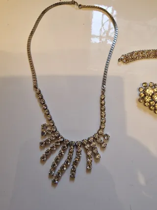 Set Collana, Orecchini e Spilla Strass Argento