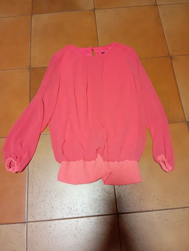 Blusa rosa fucsia manga larga