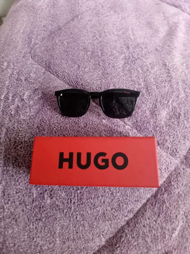 Gafas de sol Hugo Boss negras