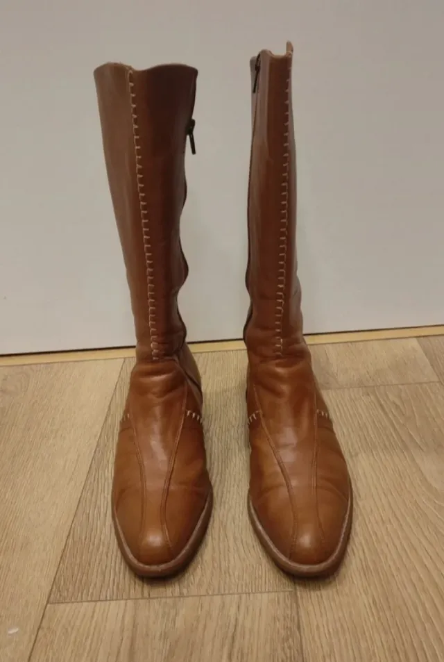 Botas de piel Dorking marrones