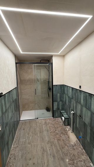 Electricista Profesional.