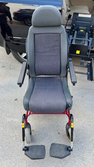 KIA Carnival 2010 (Adaptada movilidad reducida)