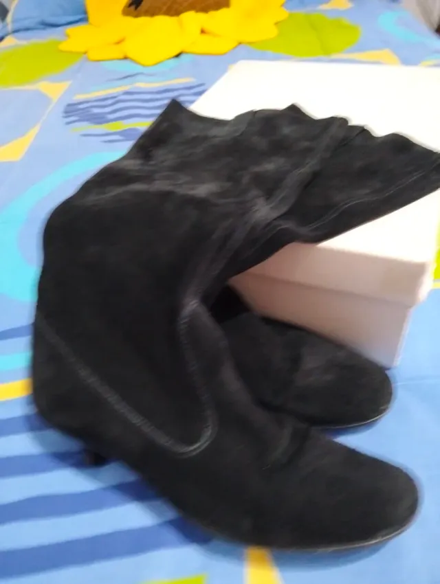 Stivali neri in pelle risvoltata