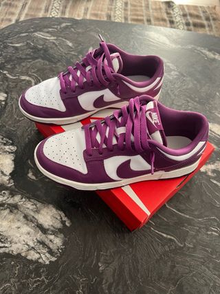 Nike Dunk Low Pro Morado y Blanco