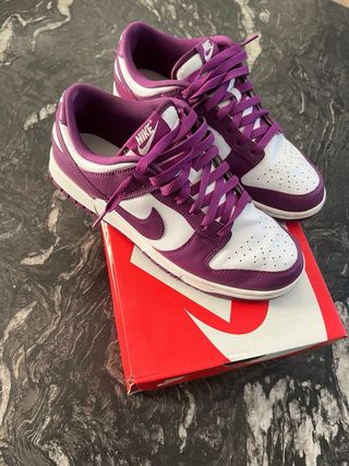 Nike Dunk Low Pro Morado y Blanco