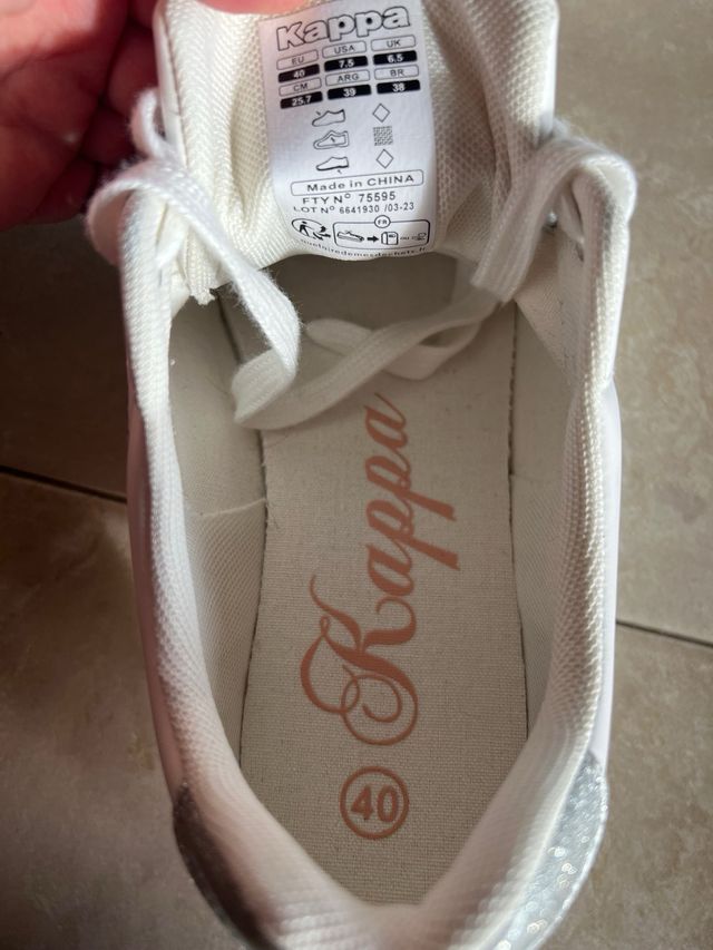Zapatillas Kappa Blancas y Plateadas Mujer