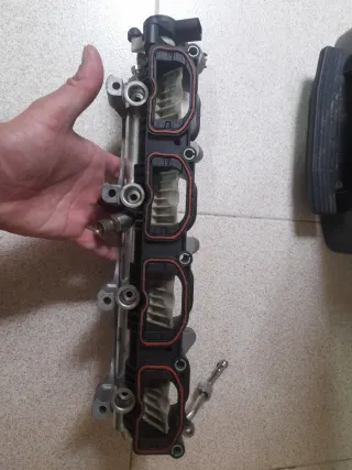 Colector Admisión Audi