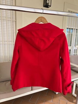 Abrigo Trenca Stradivarius Rojo 