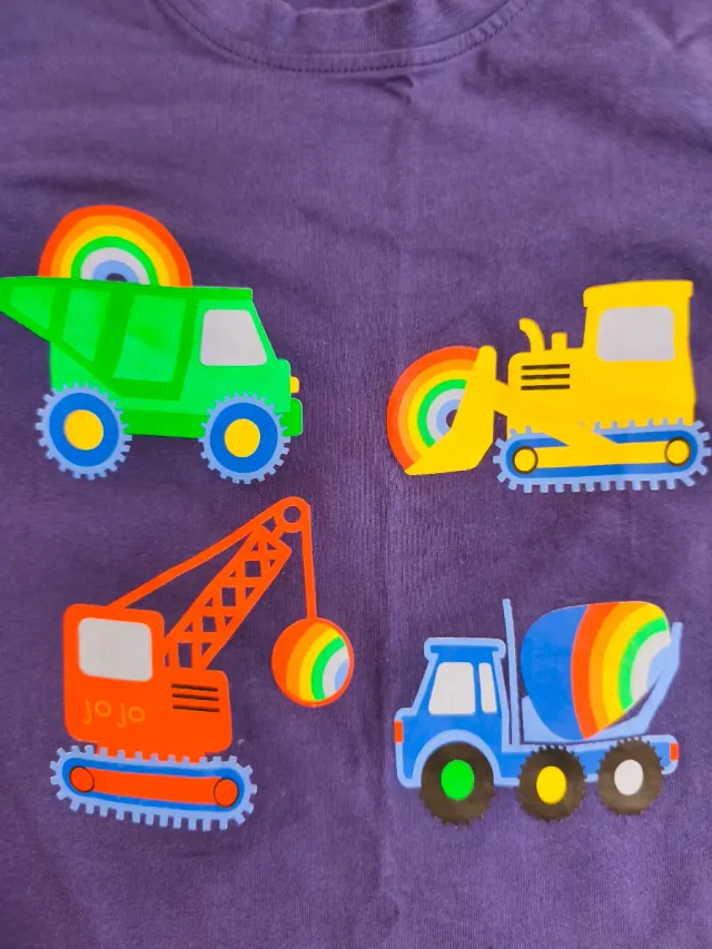 Conjunto ropa niño 6-7 años sin usar