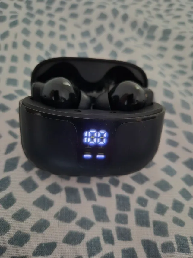 Auriculares inalámbricos negros