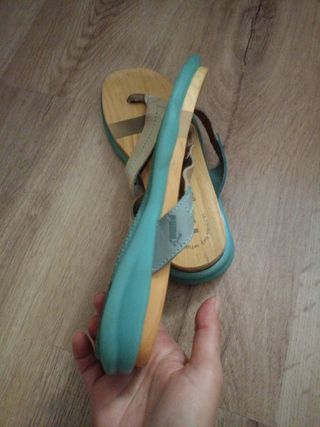 Sandalias Puma Bio Beige y Turquesa Talla 37