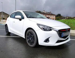 Mazda 2 2016