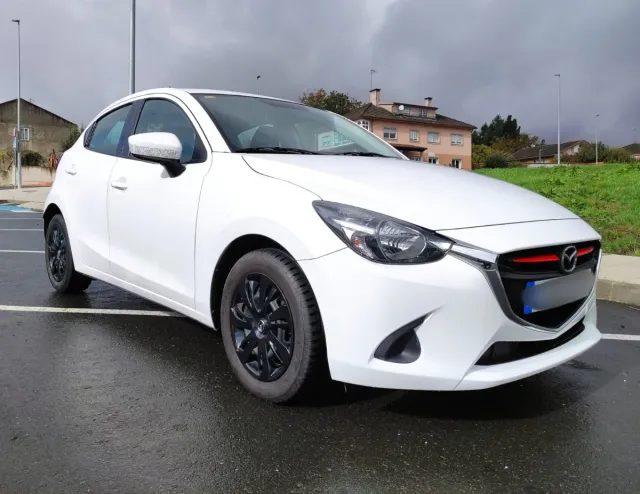 Mazda 2 2016