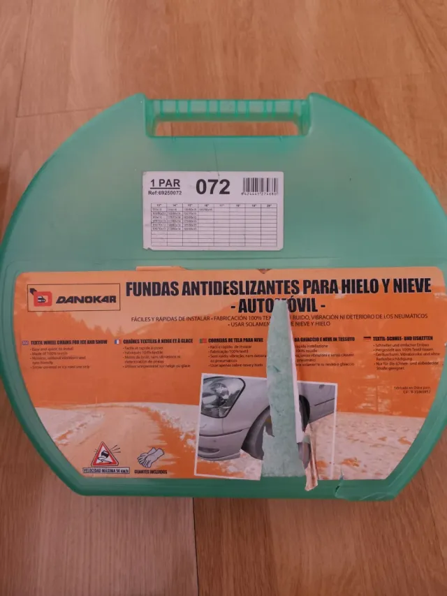 Funda textil antideslizante para hielo y nieve