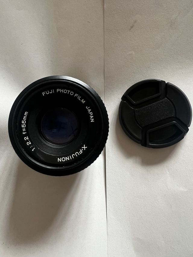 X-Fujinon 55mm f/2.2 Montura Fujica.