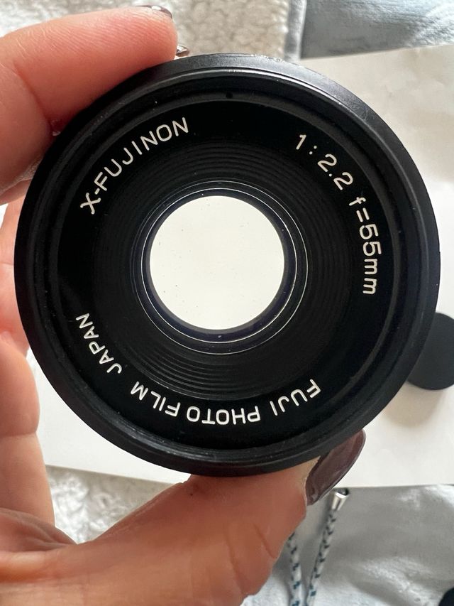 X-Fujinon 55mm f/2.2 Montura Fujica.
