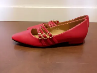 Zapatos planos rojos talla 38 sin estrenar