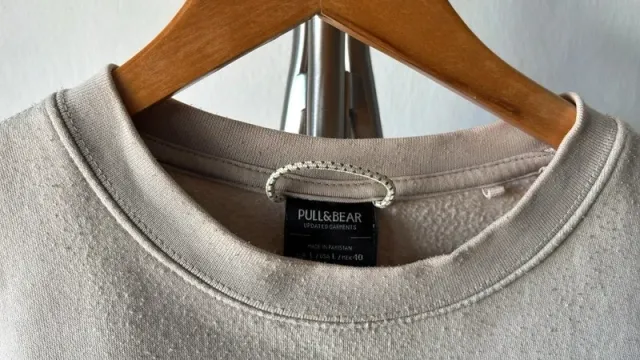 Sudadera beige de Pull&Bear Talla L