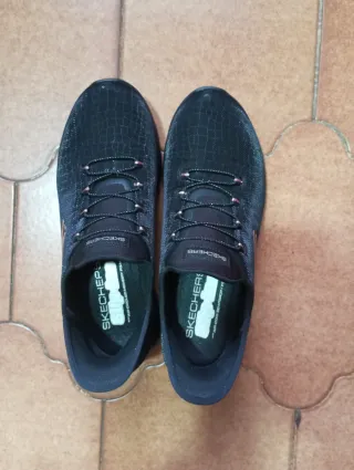 Zapatillas Skechers Mujer Negro/Plata