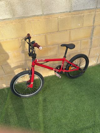Bicicleta BMX Roja 20