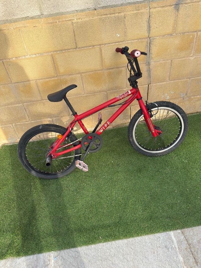 Bicicleta BMX Roja 20