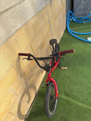 Bicicleta BMX Roja 20