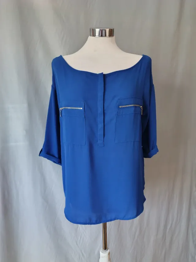 Blusón azul Stradivarius Talla L