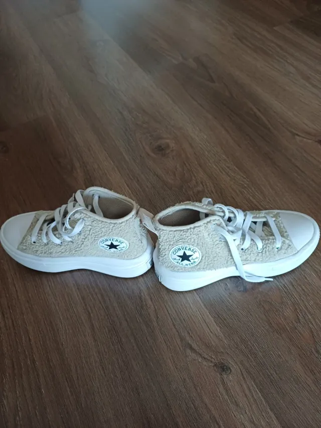 Botas Converse pelo beige niñ@ talla 31