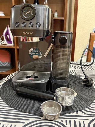 Cafetera Cecotec Power Espresso 20