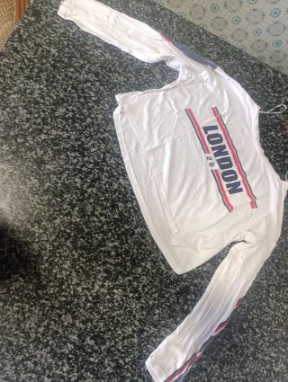 Camiseta H&M London 10/12 años