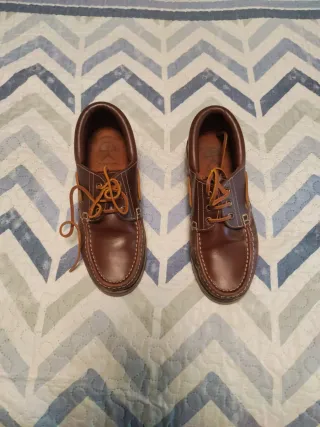 Náuticos niño marrones