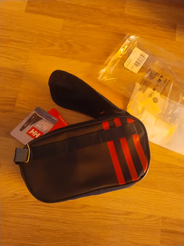 Neceser American Magic. Helly Hansen