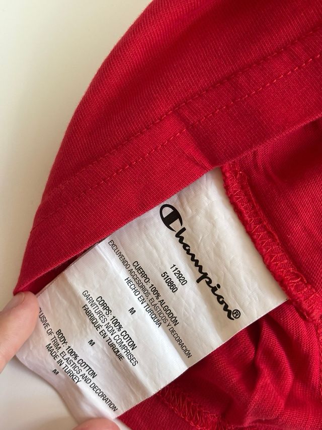 Camiseta crop top Champion 