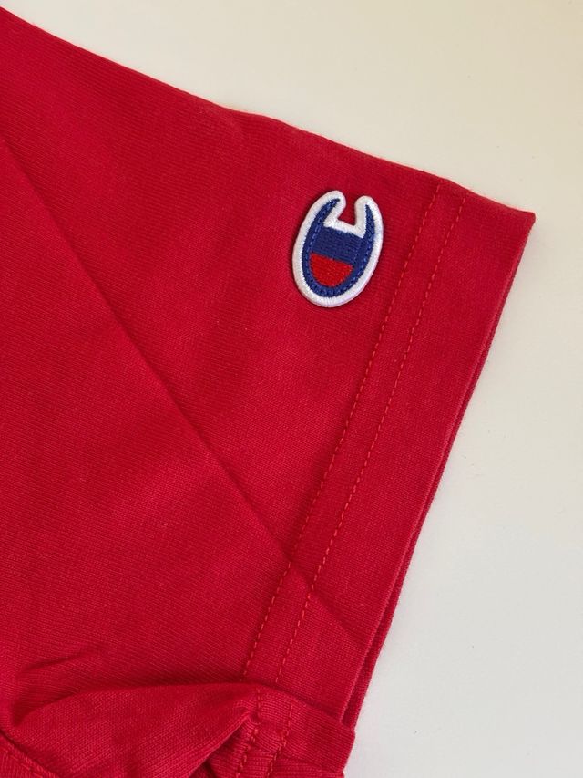 Camiseta crop top Champion 