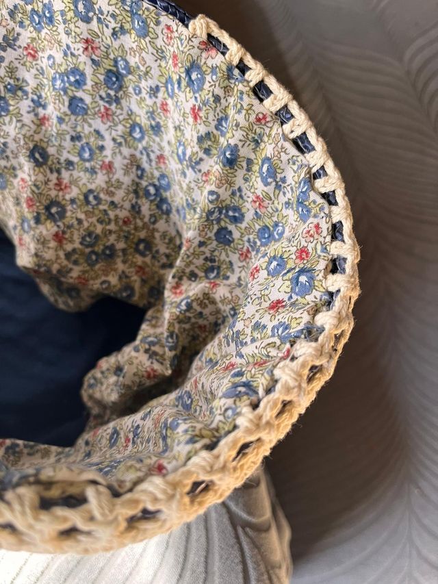 Bolso de mano capazo rayas y flores