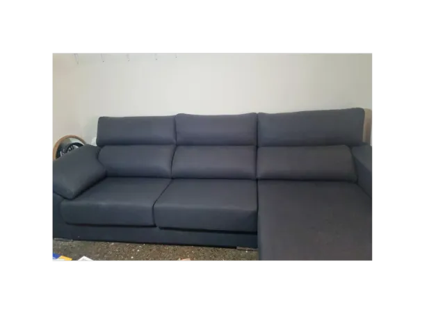 Divano cheisonde grigio inutilizzato