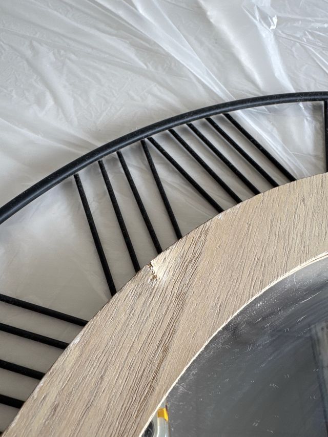 Specchio rotondo in legno e metallo