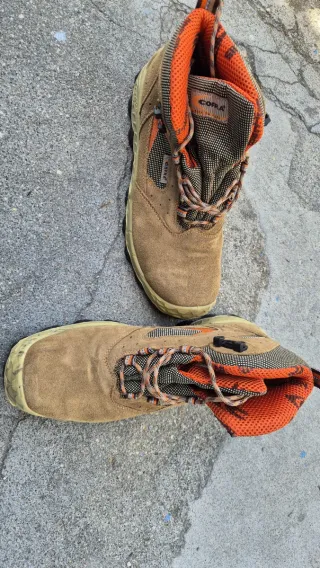 Botas de seguridad Cofra marrones y naranjas