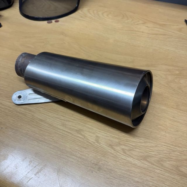 Tubo de escape BMW S1000RR 2010