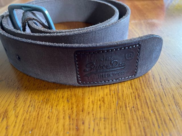 Cinturón de cuero Superdry