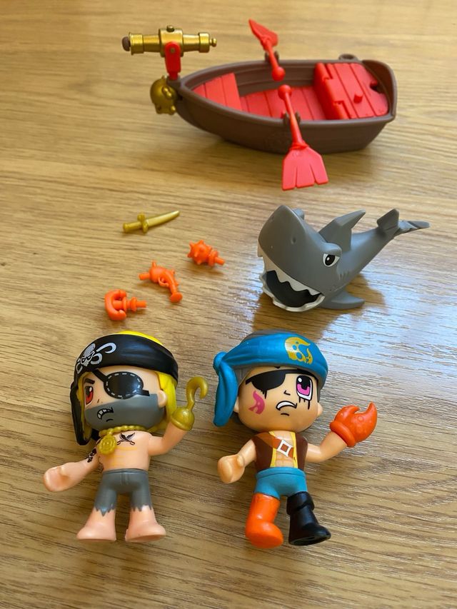 Lote Barca Pirata Pinypon Action