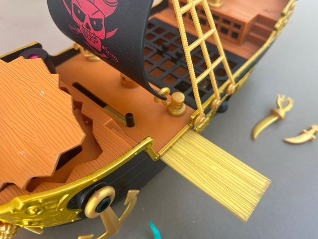 Treasure X Kraken Venganza Barco y Figura