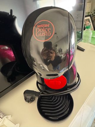 Cafetera Dolce Gusto Negra