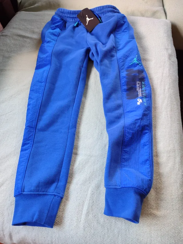 Pantalón chándal Jordan niño 7-8 años 122-128cm