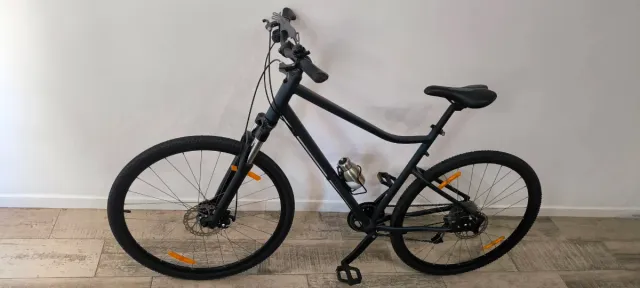 Bicicleta Riverside 500, 28", Aluminio, 9 vel.