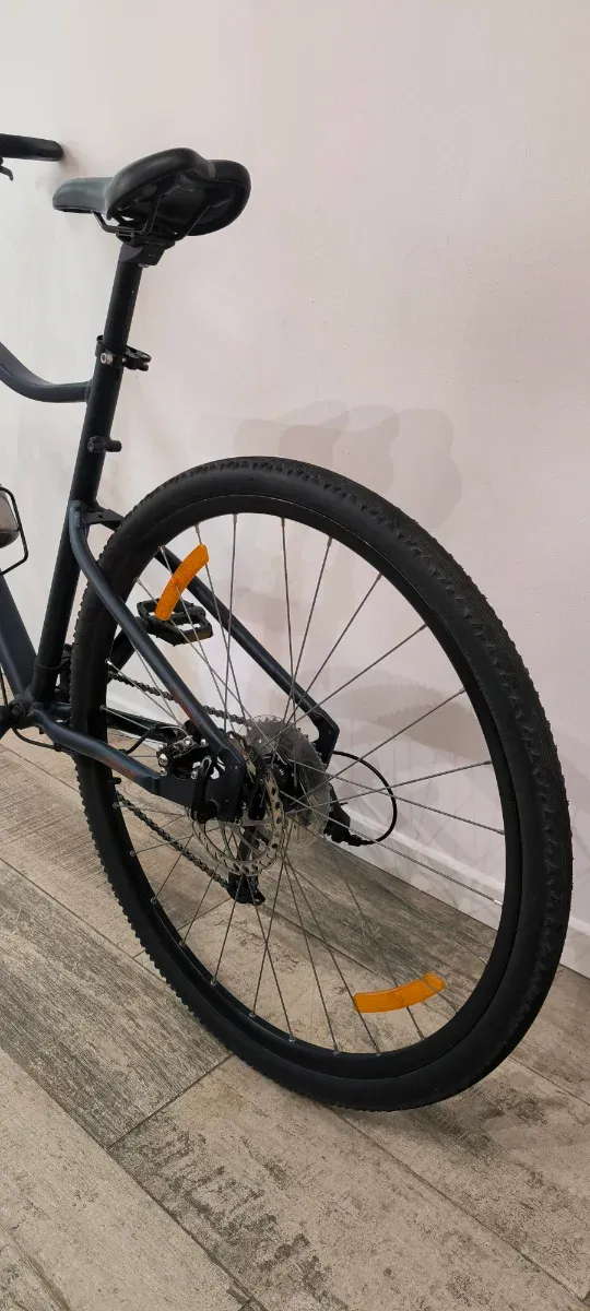 Bicicleta Riverside 500, 28", Aluminio, 9 vel.