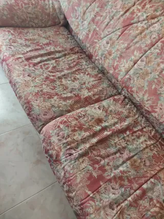 Sofá de tela estampado floral