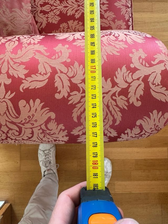 Nuovo divano stampato vintage