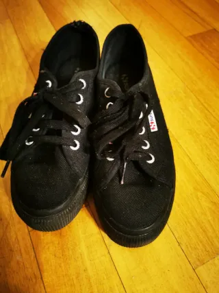 Superga nere alte 37